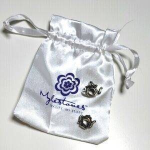 Milestones charm bracelet tea pot set